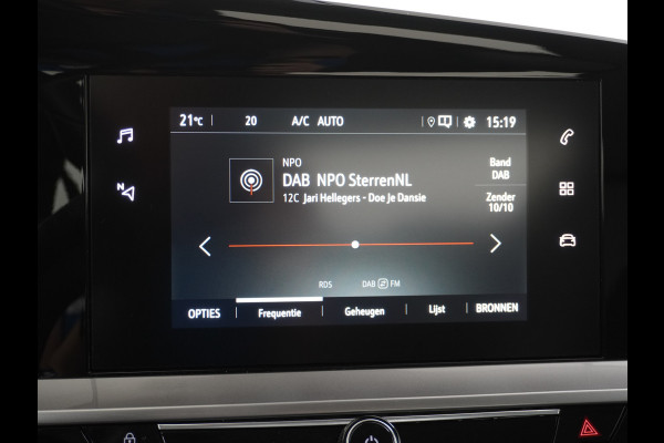 Opel Mokka-e Elegance 50-kWh 11kw 360Camera VirtualCockpit Apple/Android Bordherk. Lane-dep. Navi Led Keyless 1/2Leer Licht-/Zichtpakket Dab Usb Bluetooth CruiseControl Pdc Isofix Ecc 4xElek.Ramen.Spiegels 17''LM 136pk NL-auto!