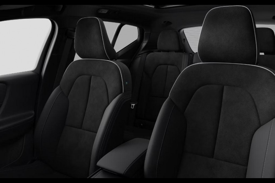 Volvo EX40 Single Motor Extended Range Plus Black Ed. 82 kWh / Lounge Pakket / Panoramadak / Extra getint glas / Nubuck bekleding