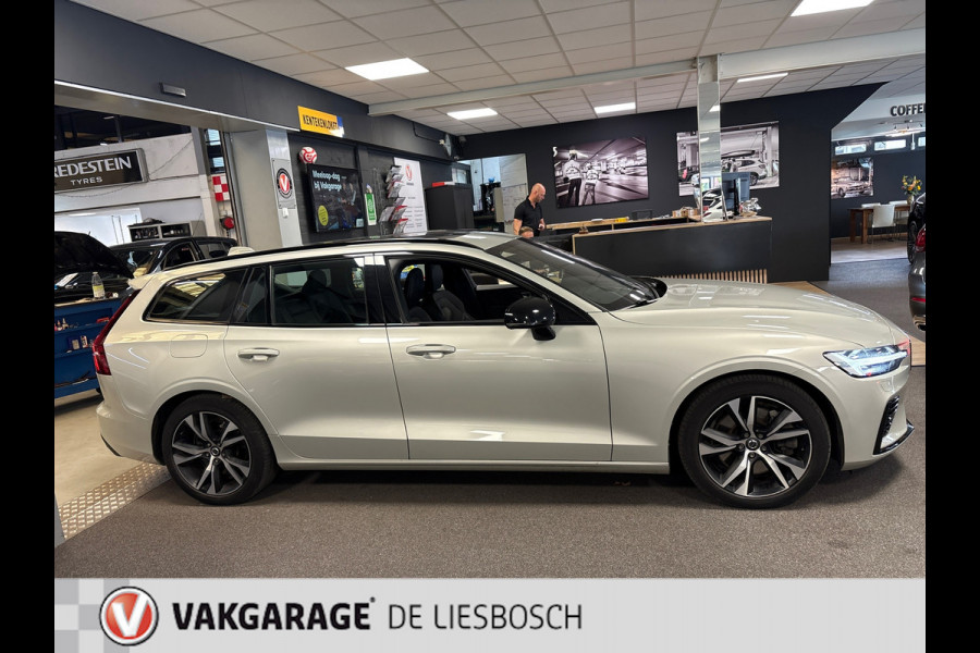 Volvo V60 2.0 T6 Recharge AWD R-Design / Panorama-dak / Trekhaak / Leder / Harman-kardon