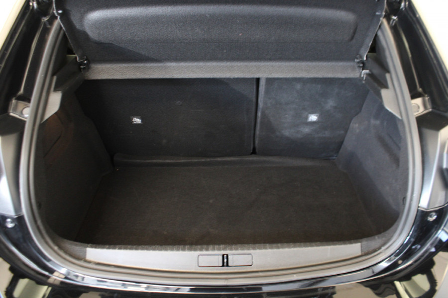 Opel Corsa 1.2 Turbo Hybrid GS