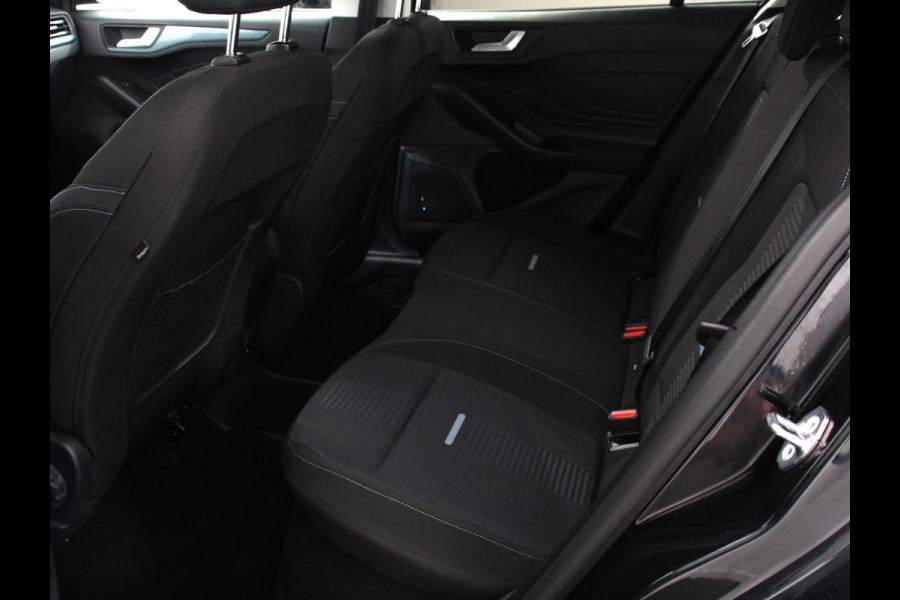 Ford FOCUS Wagon 1.0 155pk Automaat Hybrid Active X Navigatie Climate Control Camera | Parkeer sensoren | B&O | Dab | Led | Lichtmetalen velgen