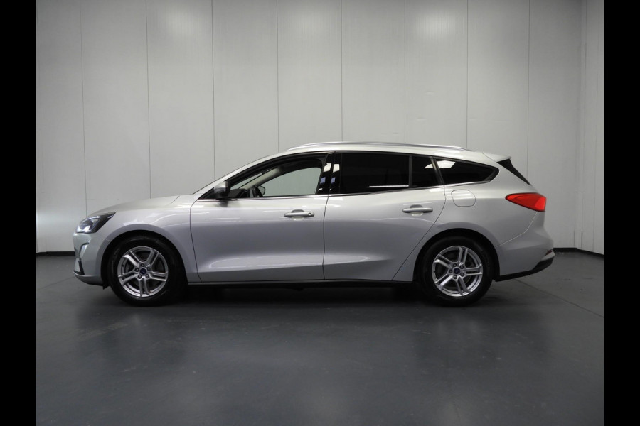 Ford FOCUS Wagon 1.0 EcoBoost Hybrid Trend Business NAVI/CAMERA/LED/TREKHAAK/16"LMV!
