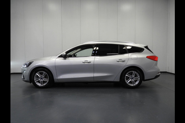 Ford FOCUS Wagon 1.0 EcoBoost Hybrid Trend Business NAVI/CAMERA/LED/TREKHAAK/16"LMV!