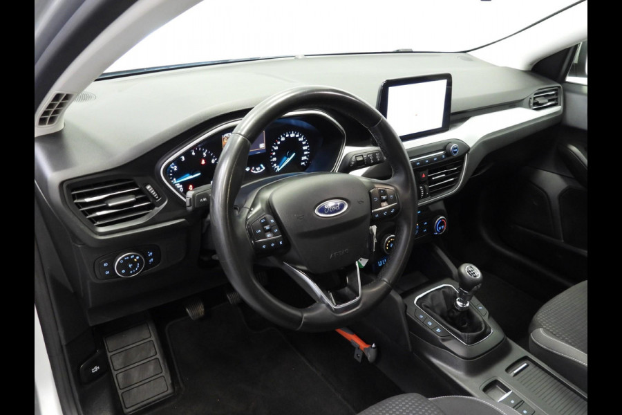 Ford FOCUS Wagon 1.0 EcoBoost Hybrid Trend Business NAVI/CAMERA/LED/TREKHAAK/16"LMV!