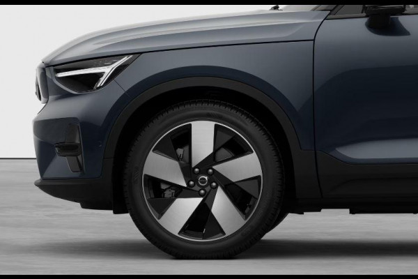 Volvo EX40 Single Motor Extended Range Plus 82 kWh / Lounge Pakket / Panoramadak / 360 Camera / Extra getint glas / 20'' Velgen / Nubuck bekleding