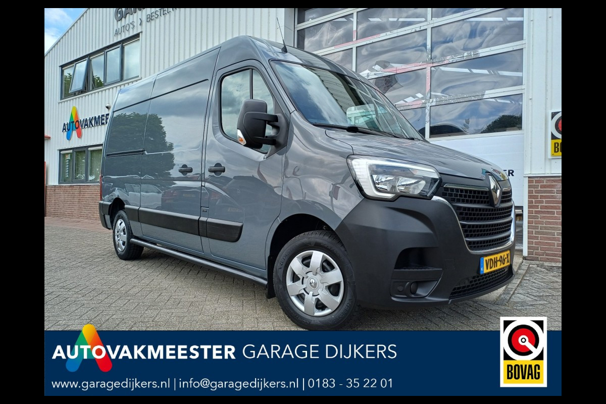 Renault Master T35 2,3 dCi 180 Pk L2H2 Energy Gris Urbain PDC/Camera/Klasse3 alarm Renault Master T35 2,3 dCi 180 Pk L2H2 Energy Gris Urbain PDC/Camera/Klasse3 alarm