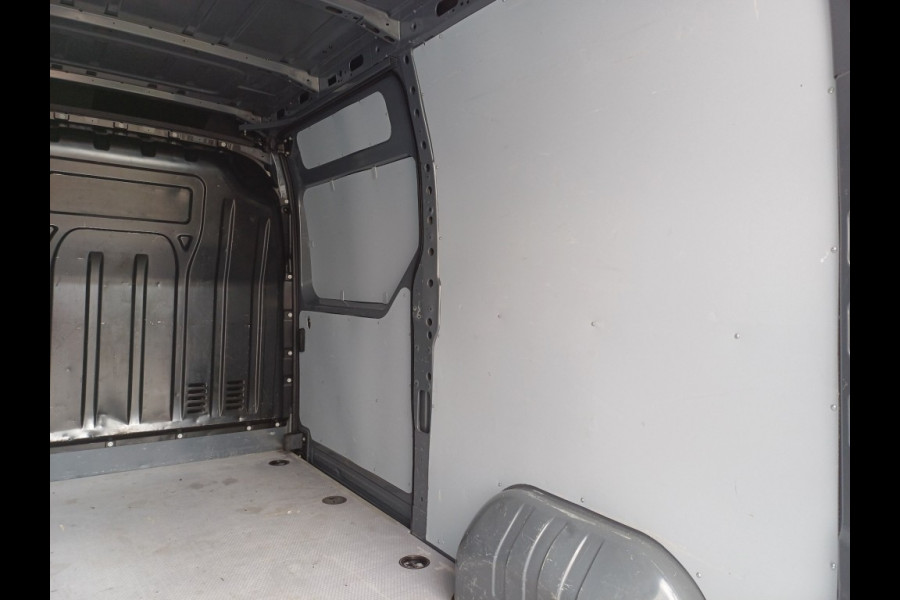 Renault Master T35 2,3 dCi 180 Pk L2H2 Energy Gris Urbain PDC/Camera/Klasse3 alarm