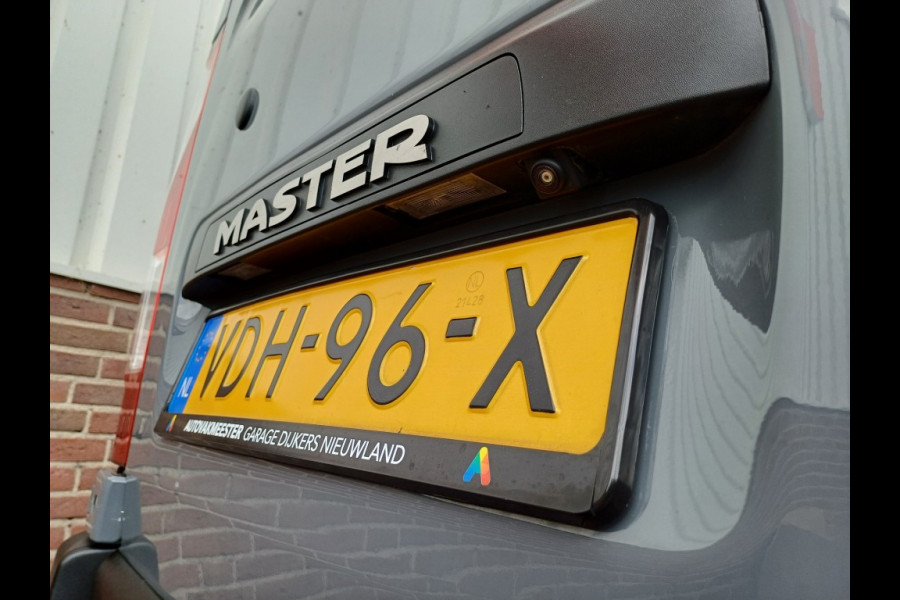 Renault Master T35 2,3 dCi 180 Pk L2H2 Energy Gris Urbain PDC/Camera/Klasse3 alarm