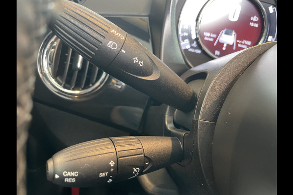 Fiat 500C 1.2 Lounge cabrio Airco - Cruise control - parkeersensoren achter - open dak - mistlampen voor - Multifunctioneel stuurwiel - Navigatie full map