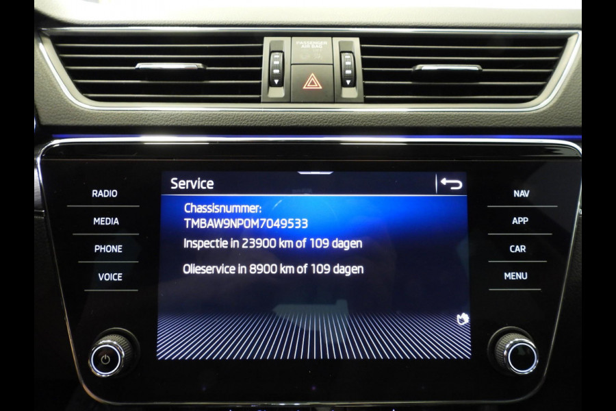 Škoda Superb 1.4 TSI iV PHEV Business Edition Plus NAVI/CAMERA/LED/TREKHAAK/17"LMV!
