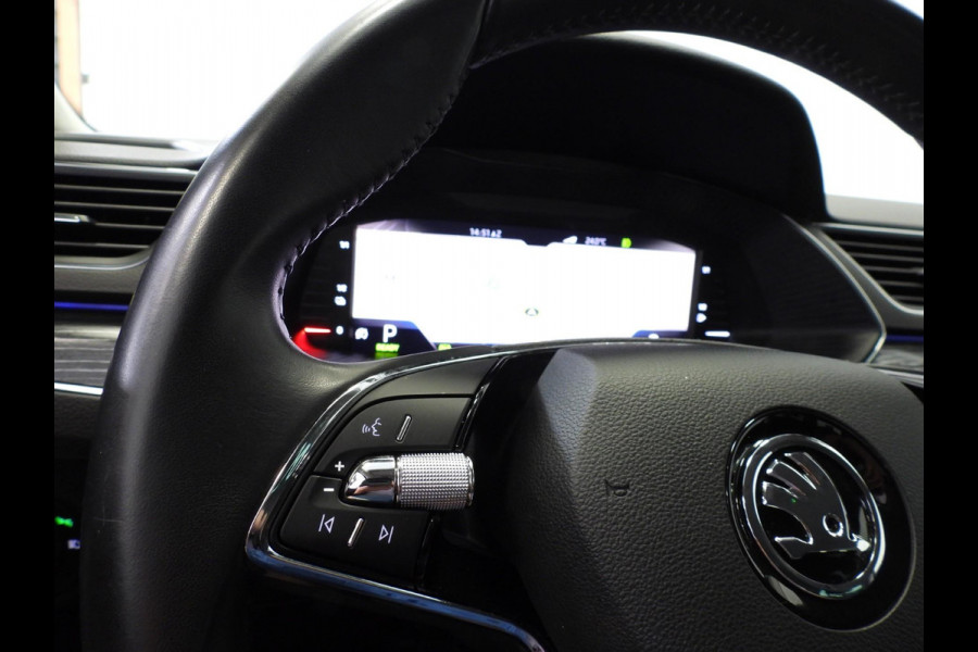 Škoda Superb 1.4 TSI iV PHEV Business Edition Plus NAVI/CAMERA/LED/TREKHAAK/17"LMV!