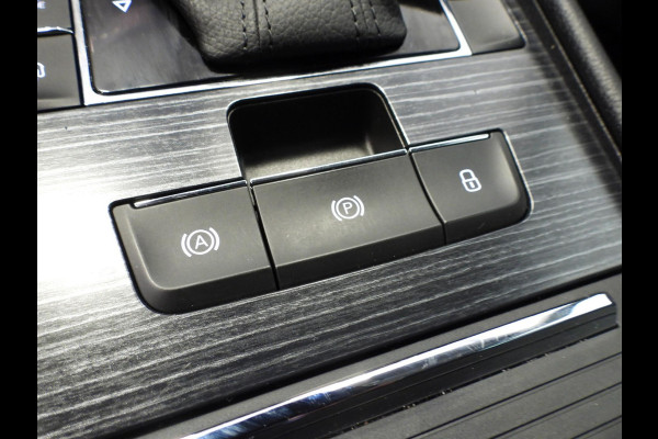 Škoda Superb 1.4 TSI iV PHEV Business Edition Plus NAVI/CAMERA/LED/TREKHAAK/17"LMV!