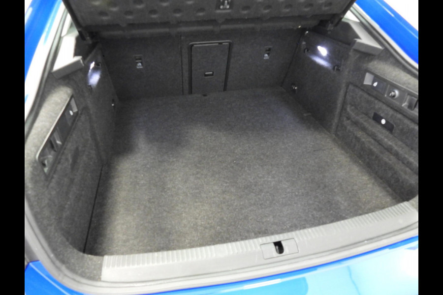 Škoda Superb 1.4 TSI iV PHEV Business Edition Plus NAVI/CAMERA/LED/TREKHAAK/17"LMV!