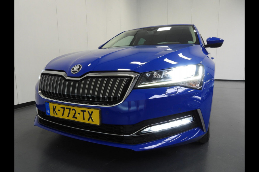 Škoda Superb 1.4 TSI iV PHEV Business Edition Plus NAVI/CAMERA/LED/TREKHAAK/17"LMV!