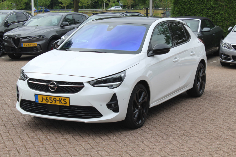 Opel Corsa 1.2 GS Line / Full option! / Panoramadak / Camera / Navigatie / Matrix LED / 17'' / Armsteun / Premiumpakket / Winterpakket / Cruise Control