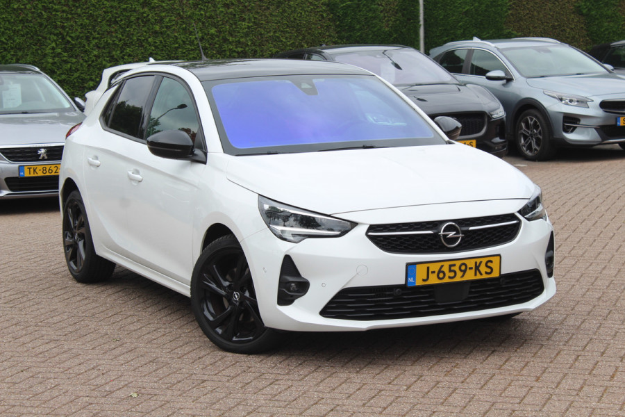 Opel Corsa 1.2 GS Line / Full option! / Panoramadak / Camera / Navigatie / Matrix LED / 17'' / Armsteun / Premiumpakket / Winterpakket / Cruise Control