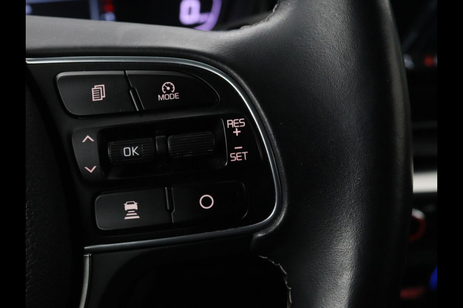 Kia Niro 1.6 GDi PHEV ExecutiveLine | Schuifdak | Stoelventilatie | Leder | JBL Sound | Carplay | Stuur & achterbankverwarming | Adaptive cruise | Navigatie | Full LED | Keyless