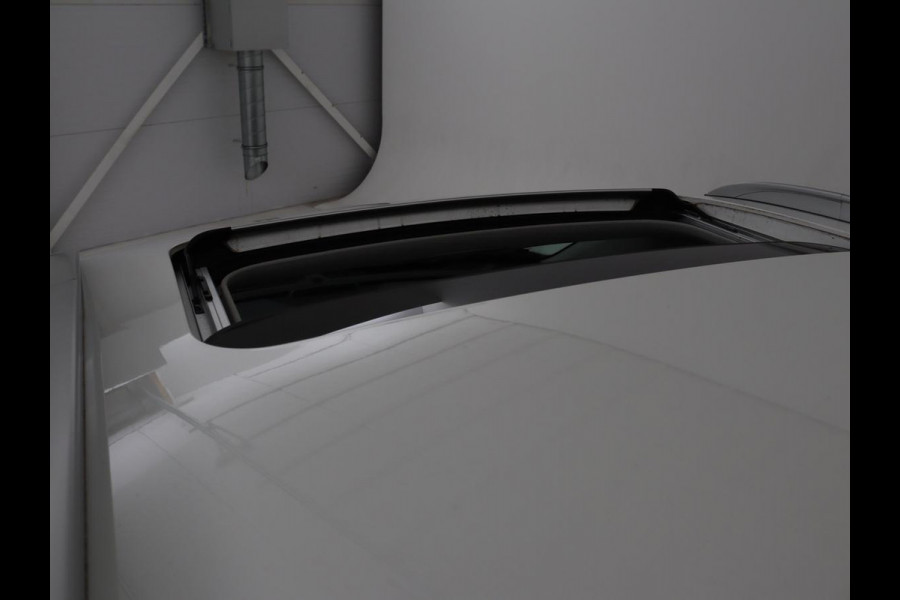 Kia Niro 1.6 GDi PHEV ExecutiveLine | Schuifdak | Stoelventilatie | Leder | JBL Sound | Carplay | Stuur & achterbankverwarming | Adaptive cruise | Navigatie | Full LED | Keyless