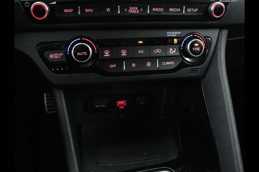 Kia Niro 1.6 GDi PHEV ExecutiveLine | Schuifdak | Stoelventilatie | Leder | JBL Sound | Carplay | Stuur & achterbankverwarming | Adaptive cruise | Navigatie | Full LED | Keyless