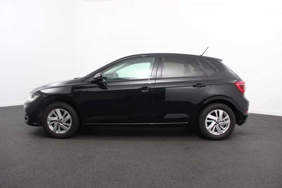 Volkswagen Polo 1.0 TSI DSG Style 110Pk | Navigatie | Apple Carplay/Android Auto | Climate Control | Virtual Cockpit | Adaptive Cruise Control | Parkeersensoren | Lane Assist | Privacy Glass |