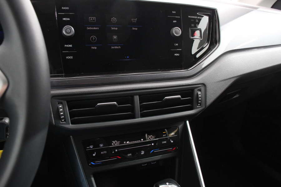 Volkswagen Polo 1.0 TSI DSG Style 110Pk | Navigatie | Apple Carplay/Android Auto | Climate Control | Virtual Cockpit | Adaptive Cruise Control | Parkeersensoren | Lane Assist | Privacy Glass |