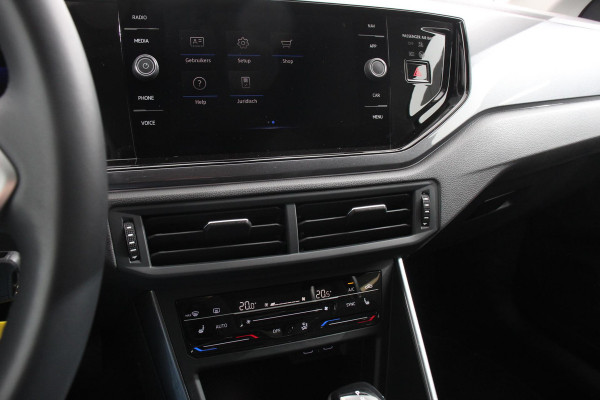 Volkswagen Polo 1.0 TSI DSG Style 110Pk | Navigatie | Apple Carplay/Android Auto | Climate Control | Virtual Cockpit | Adaptive Cruise Control | Parkeersensoren | Lane Assist | Privacy Glass |