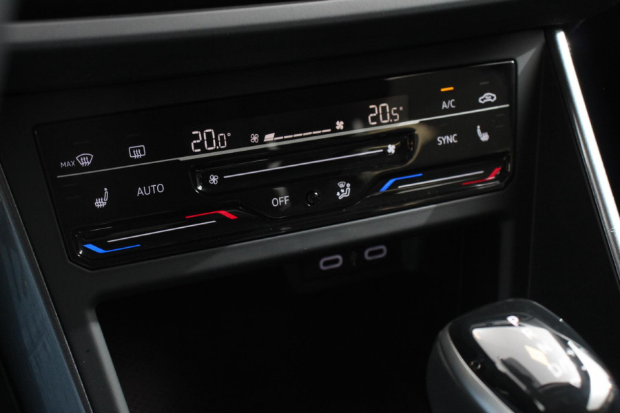 Volkswagen Polo 1.0 TSI DSG Style 110Pk | Navigatie | Apple Carplay/Android Auto | Climate Control | Virtual Cockpit | Adaptive Cruise Control | Parkeersensoren | Lane Assist | Privacy Glass |