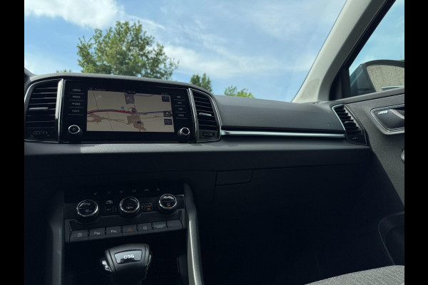 Škoda Karoq 1.5 TSI ACT Style Business TREKHAAK / CAMERA / PDC V+A / NAVI / ACC / CARPLAY / NAVI / 150PK / DSG