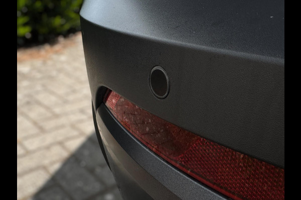 Škoda Karoq 1.5 TSI ACT Style Business TREKHAAK / CAMERA / PDC V+A / NAVI / ACC / CARPLAY / NAVI / 150PK / DSG