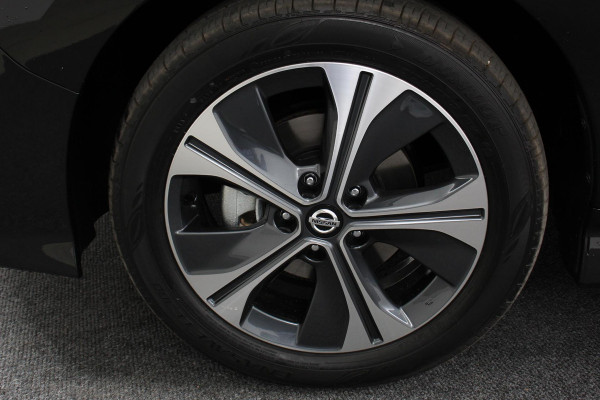 Nissan Leaf N-Connecta 40 kWh | Navigatie | Bluetooth | Cruise Control | Lichtmetalen Velgen |