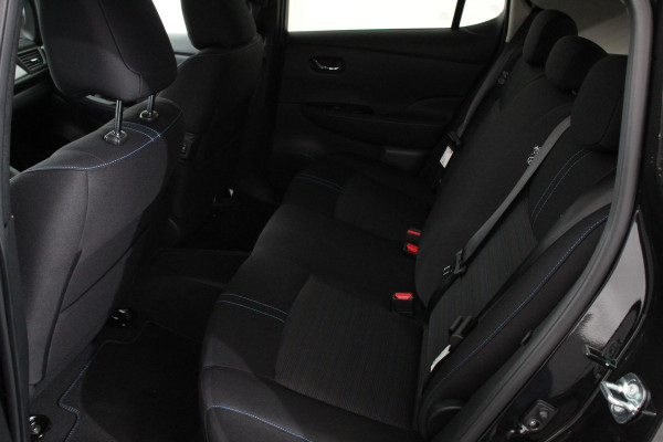 Nissan Leaf N-Connecta 40 kWh | Navigatie | Bluetooth | Cruise Control | Lichtmetalen Velgen |