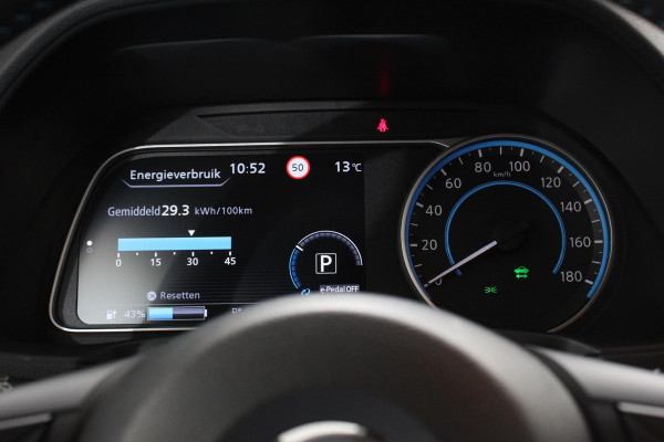 Nissan Leaf N-Connecta 40 kWh | Navigatie | Bluetooth | Cruise Control | Lichtmetalen Velgen |