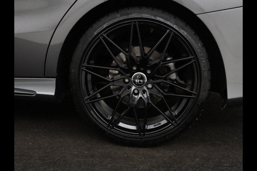 Mercedes-Benz CLA-Klasse 180 AMG | Stoelverwarming | Sportstoelen | Camera | Navigatie | Park Assist | Full LED | Cruise control | Airco