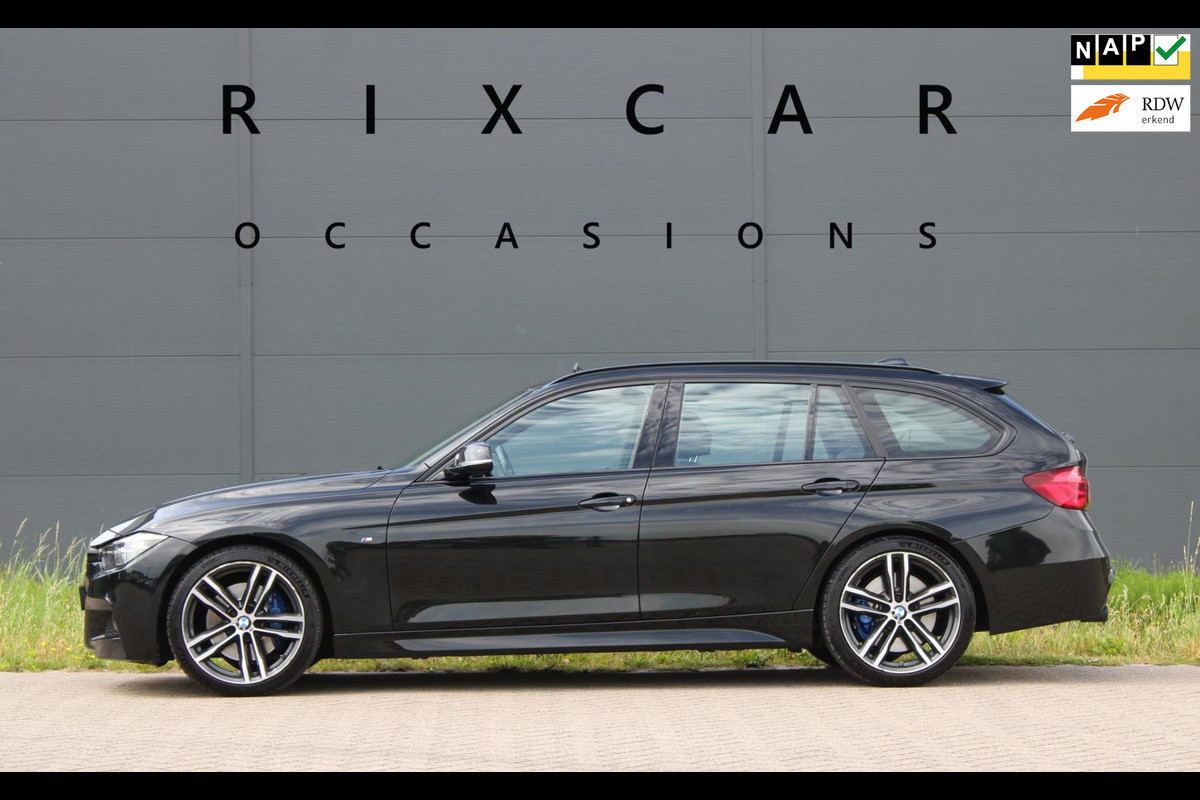 BMW 3 Serie Touring 320i M Sport Edition Panodak HeadUp Leer 19INCH !!NIEUWBINNEN!! BMW 3 Serie Touring 320i M Sport Edition Panodak HeadUp Leer 19INCH !!NIEUWBINNEN!!