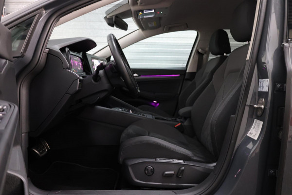 Volkswagen Golf 1.5 eTSI R-Line IQ+LED/VIRTUAL/SFEER/ALCANTARA+S.VERWARMING+MASSAGE/18" LMVCAM/ACC/ECC/12 MDN GARANTIE!