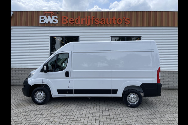 Opel Movano 2.2D 140pk L2H2 3.5t / nieuw overjarig / direct leverbaar / € 25.950 ex btw / parkeersensoren achter / airco / cruise control / bijrijdersbank !