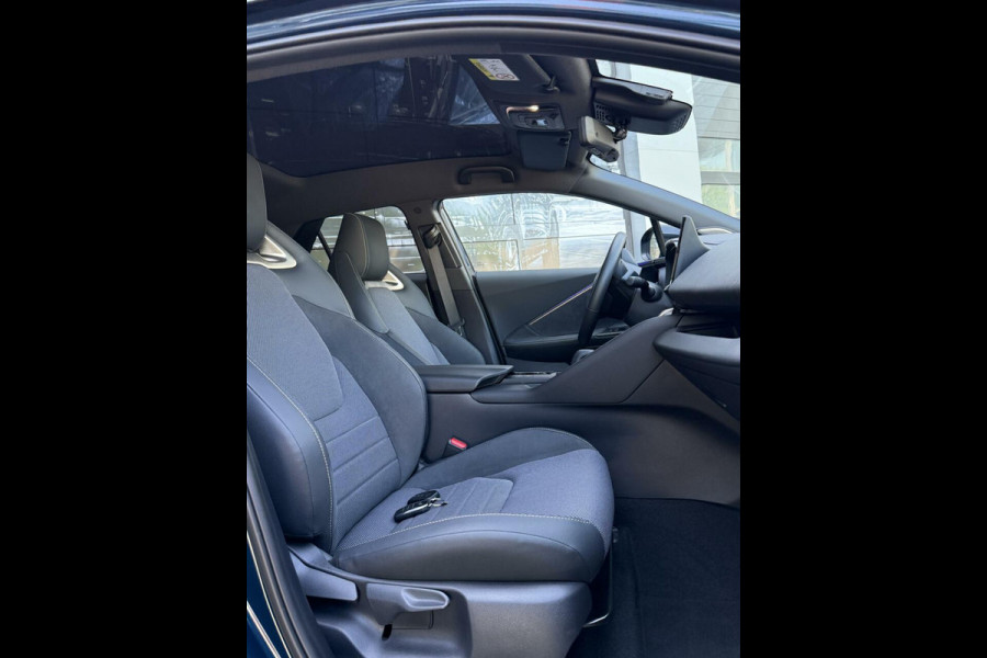 Toyota C-HR 1.8 Hybrid 140 Executive|JBL|ACC|PANO