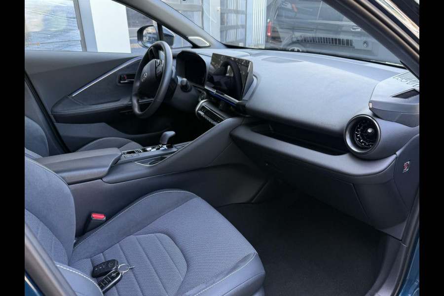 Toyota C-HR 1.8 Hybrid 140 Executive|JBL|ACC|PANO