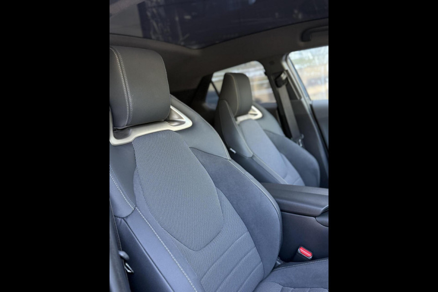 Toyota C-HR 1.8 Hybrid 140 Executive|JBL|ACC|PANO