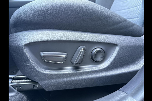 Toyota C-HR 1.8 Hybrid 140 Executive|JBL|ACC|PANO