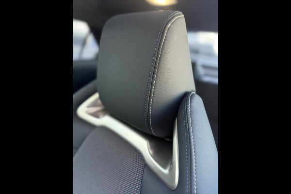 Toyota C-HR 1.8 Hybrid 140 Executive|JBL|ACC|PANO