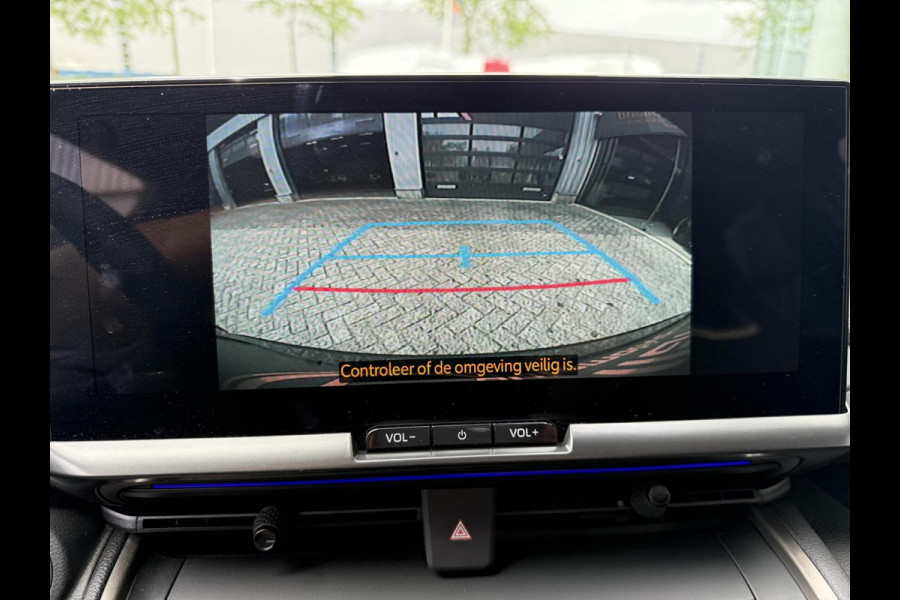 Toyota C-HR 1.8 Hybrid 140 Executive|JBL|ACC|PANO
