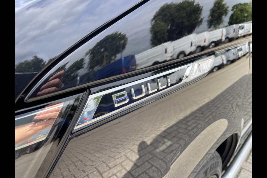 Volkswagen Transporter 2.0 TDI 150pk DSG automaat L2H1 30 DC 5 persoons Bulli / nieuwe koppeling vliegwiel / vaste prijs rijklaar € 32.950 ex btw / lease vanaf € 538 / leer / 19 inch wielen / dubbele schuifdeur