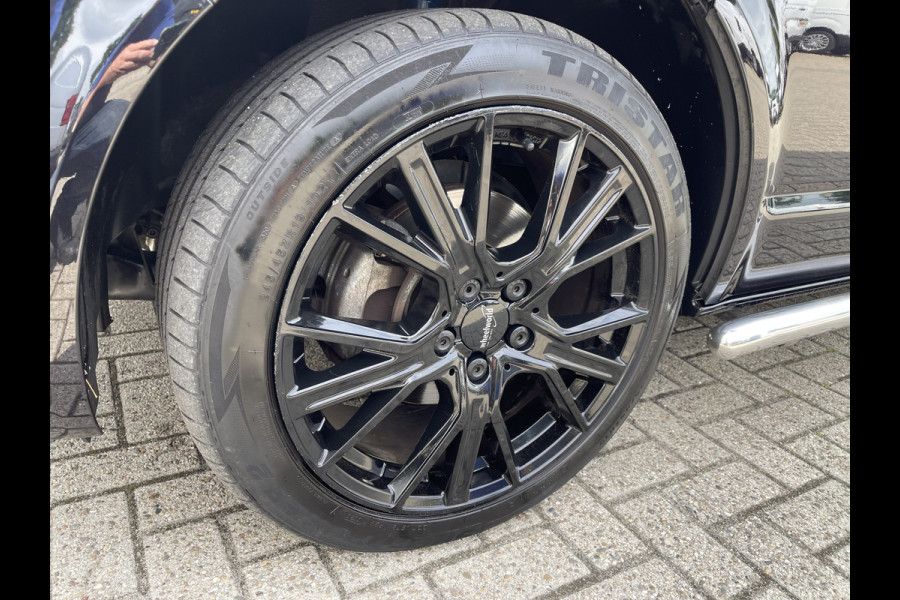 Volkswagen Transporter 2.0 TDI 150pk DSG automaat L2H1 30 DC 5 persoons Bulli / nieuwe koppeling vliegwiel / vaste prijs rijklaar € 32.950 ex btw / lease vanaf € 538 / leer / 19 inch wielen / dubbele schuifdeur
