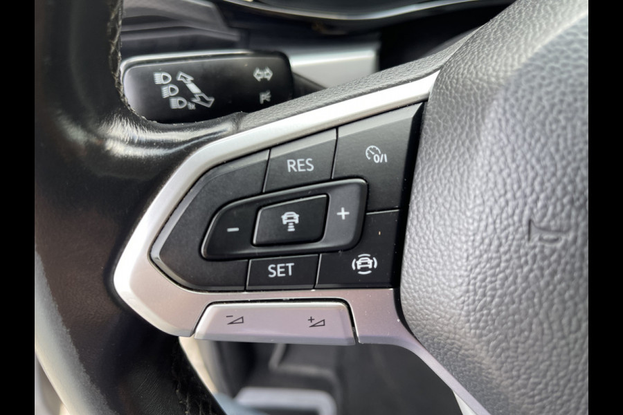Volkswagen Transporter 2.0 TDI 150pk DSG automaat L2H1 30 DC 5 persoons Bulli / nieuwe koppeling vliegwiel / vaste prijs rijklaar € 32.950 ex btw / lease vanaf € 538 / leer / 19 inch wielen / dubbele schuifdeur