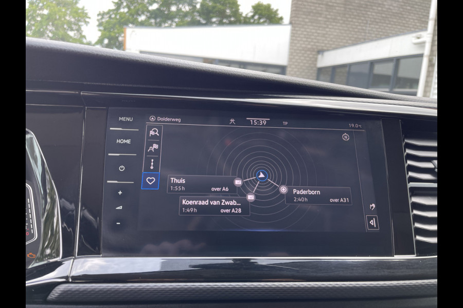 Volkswagen Transporter 2.0 TDI 150pk DSG automaat L2H1 30 DC 5 persoons Bulli / nieuwe koppeling vliegwiel / vaste prijs rijklaar € 32.950 ex btw / lease vanaf € 538 / leer / 19 inch wielen / dubbele schuifdeur