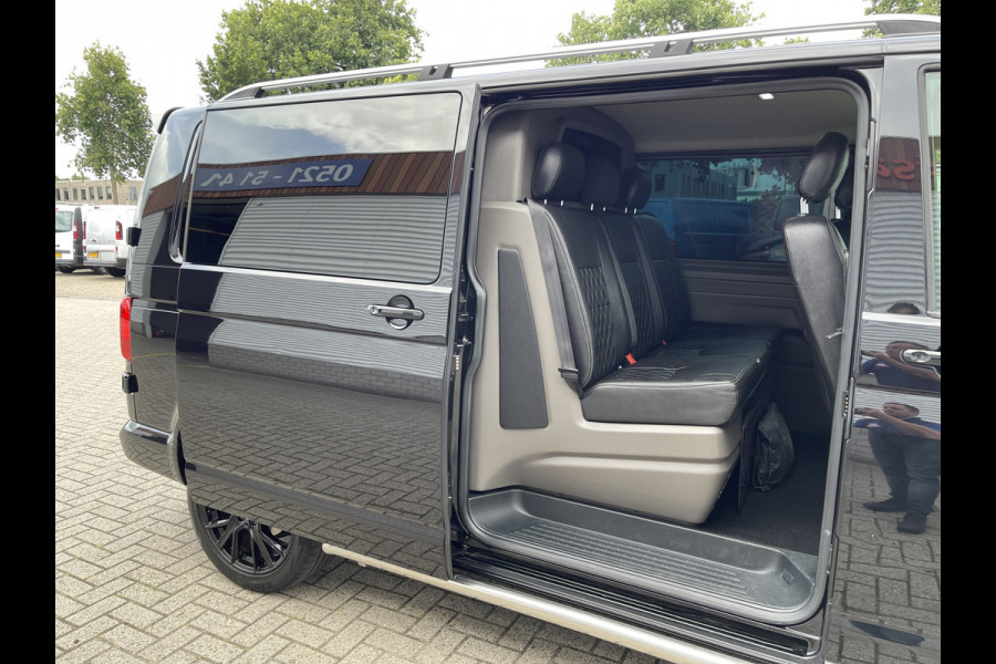 Volkswagen Transporter 2.0 TDI 150pk DSG automaat L2H1 30 DC 5 persoons Bulli / nieuwe koppeling vliegwiel / vaste prijs rijklaar € 32.950 ex btw / lease vanaf € 538 / leer / 19 inch wielen / dubbele schuifdeur
