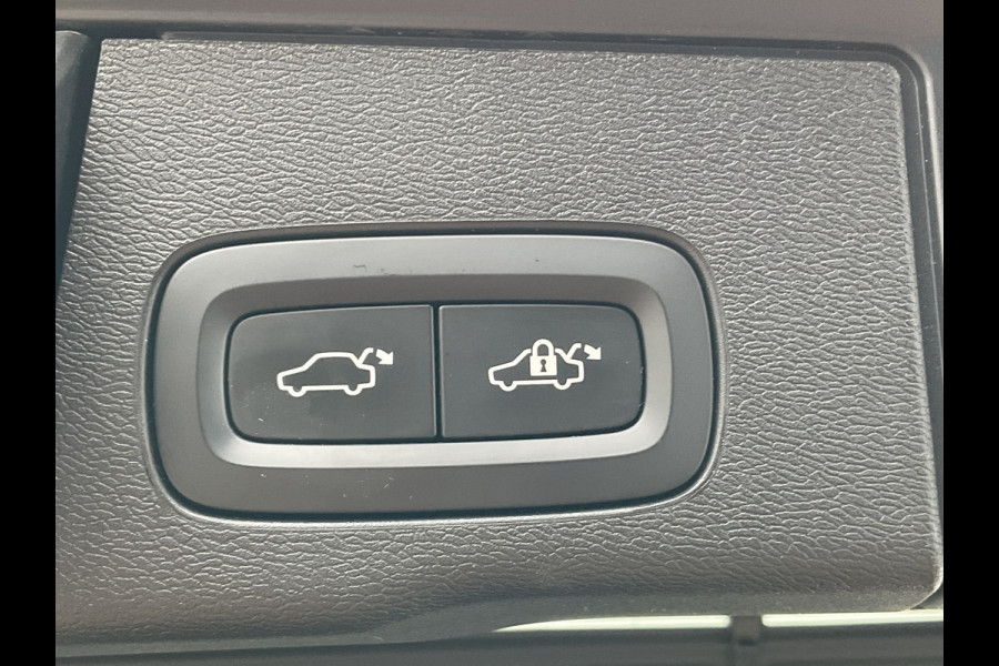 Volvo XC60 2.0 T6 PHEV AWD Inscription Pano Harman/Kardon Elek.Trekhaak Leder VOL!