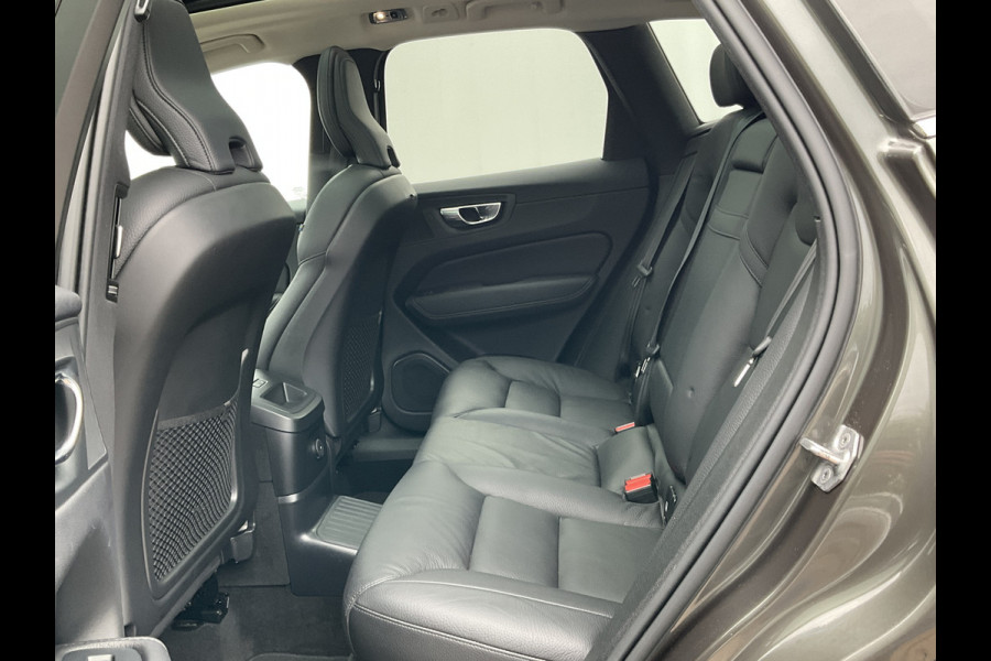 Volvo XC60 2.0 T6 PHEV AWD Inscription Pano Harman/Kardon Elek.Trekhaak Leder VOL!