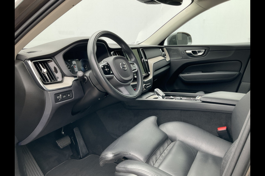 Volvo XC60 2.0 T6 PHEV AWD Inscription Pano Harman/Kardon Elek.Trekhaak Leder VOL!